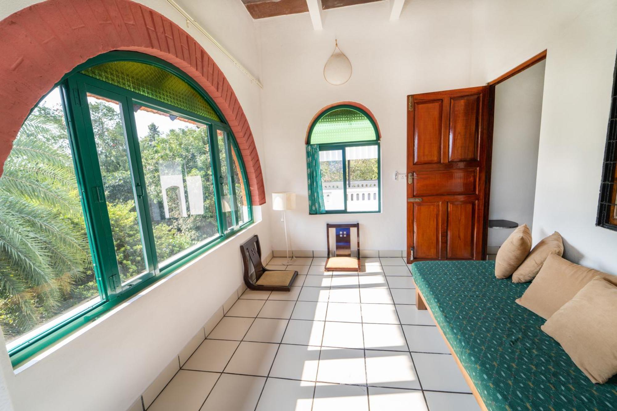 Gaia'S Garden Guest House ออโรวิลล์ ห้อง รูปภาพ